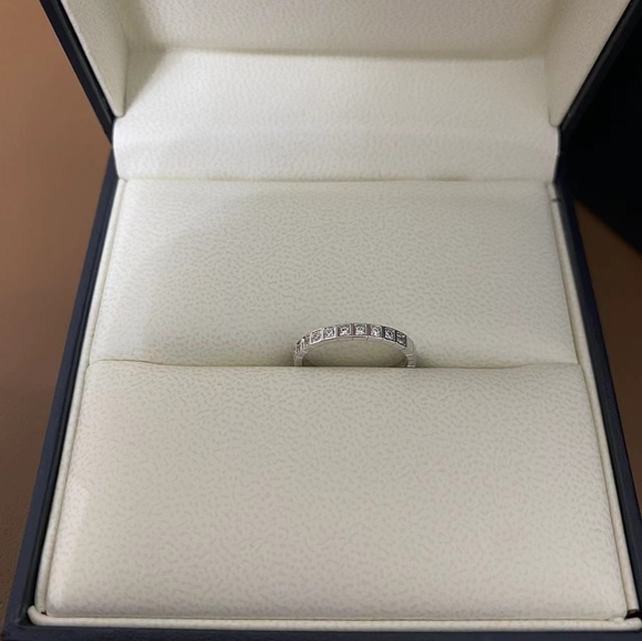 Chopard Diamond Ice Cube Ring - Picture 4 of 4